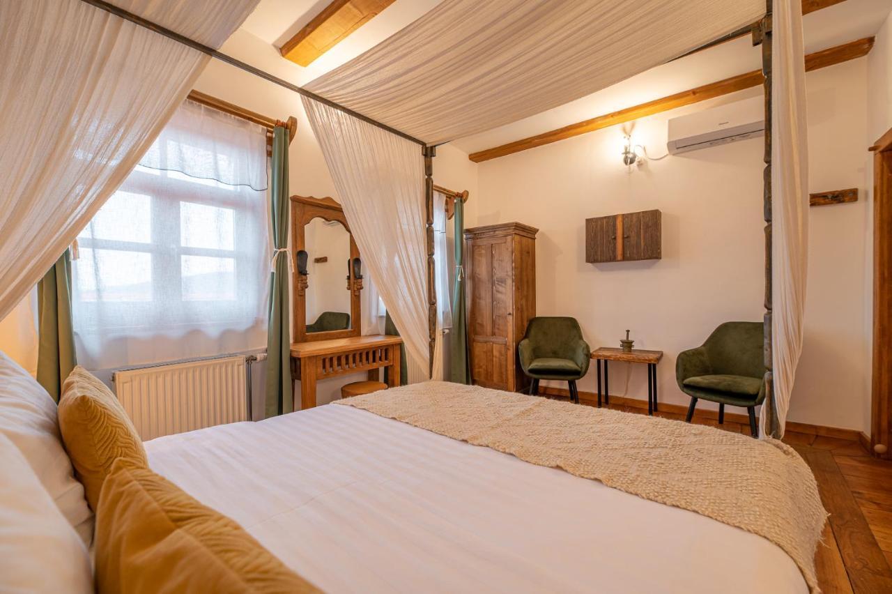 Boutique Hotel Von Graf Sighisoara Exterior photo