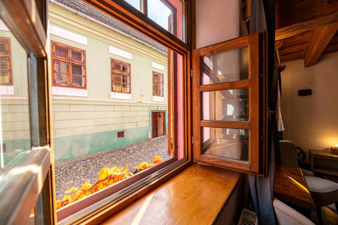 Boutique Hotel Von Graf Sighisoara Exterior photo