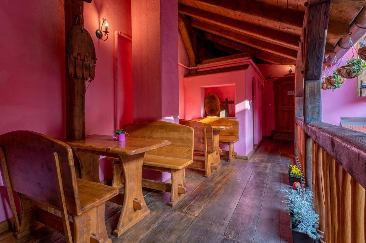 Boutique Hotel Von Graf Sighisoara Exterior photo