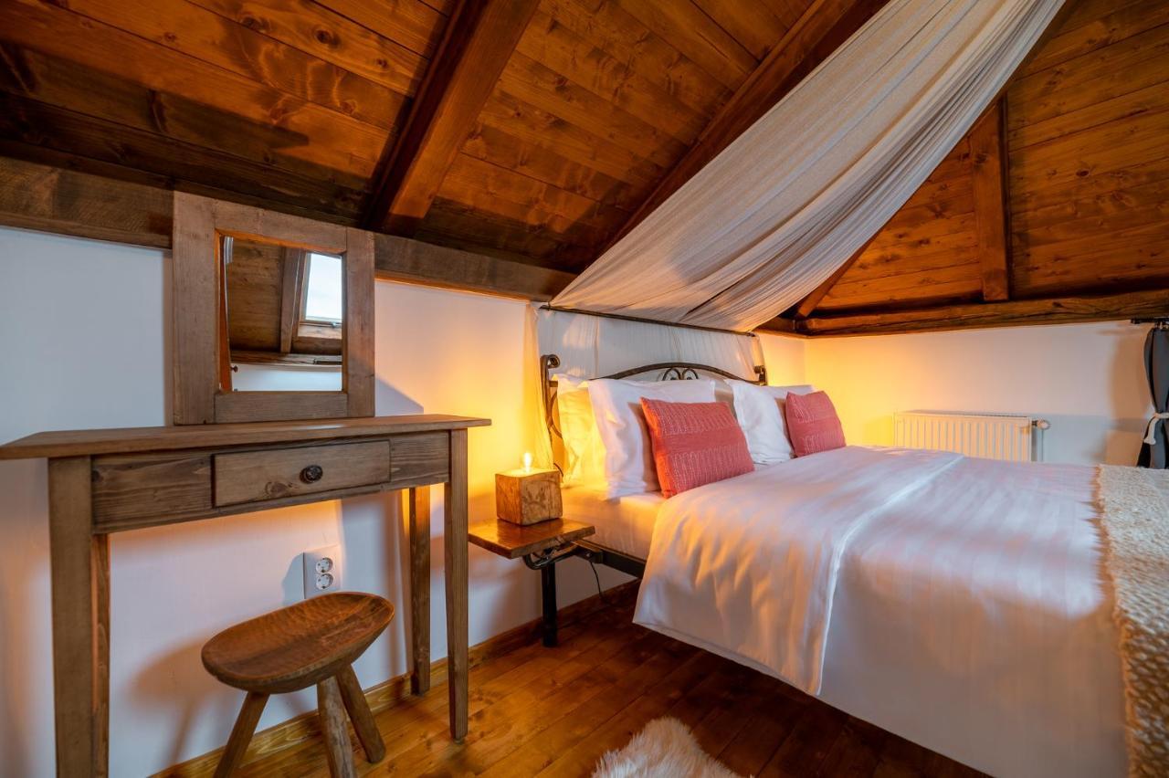 Boutique Hotel Von Graf Sighisoara Exterior photo