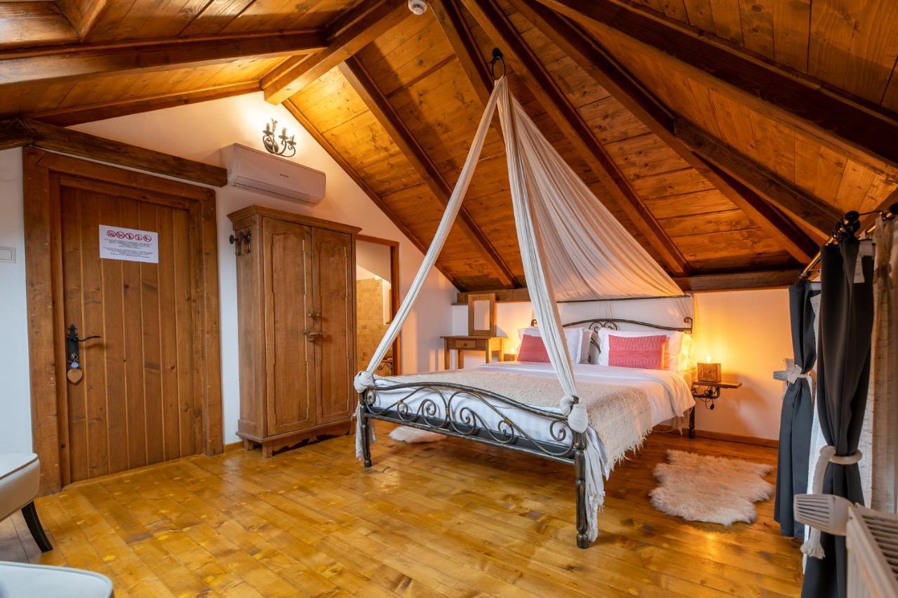 Boutique Hotel Von Graf Sighisoara Exterior photo
